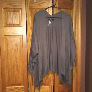 Dark Grey Showl